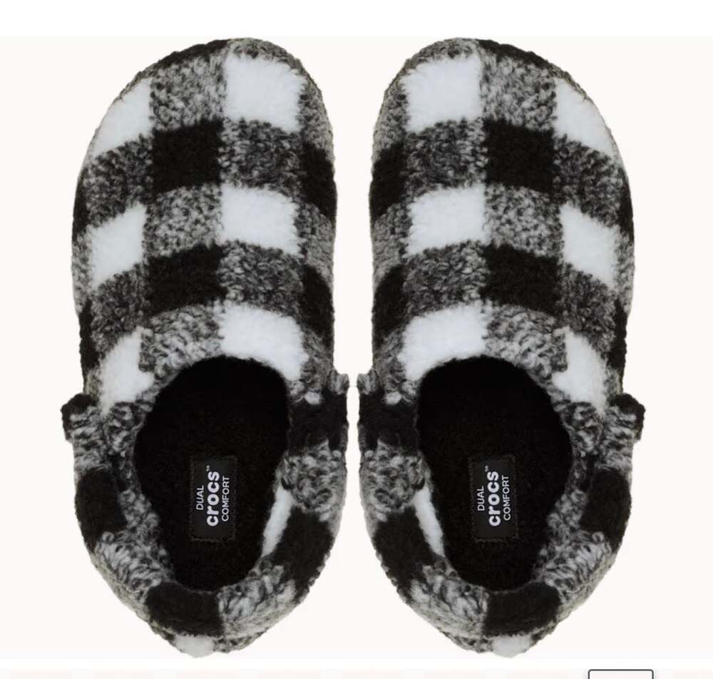 Crocs Classic Buffalo Check Cozzzy Slipper Black White - Picture 7 of 8